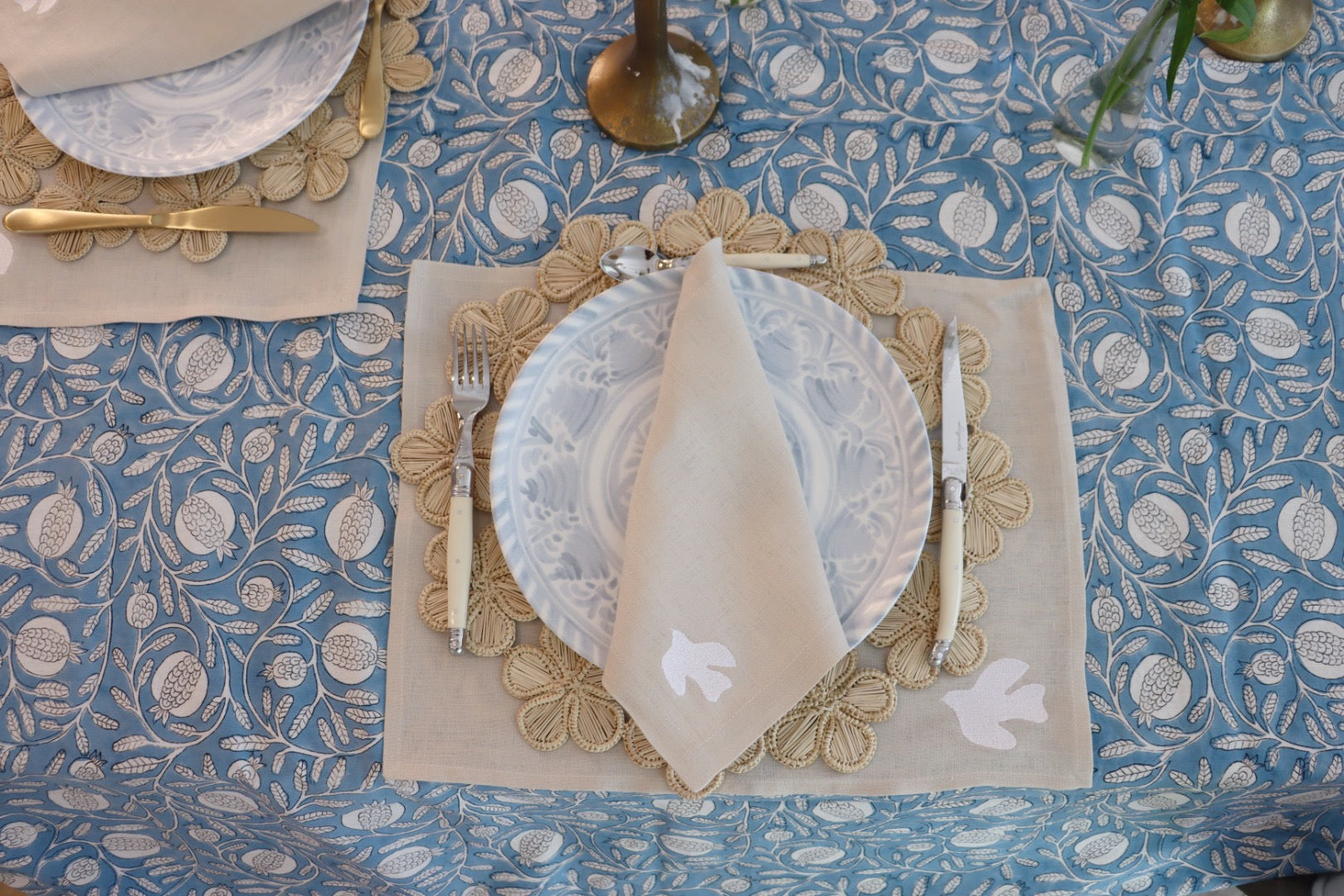 Handblock Printed Pomegranate Picnic Blanket – Carolina Benoit