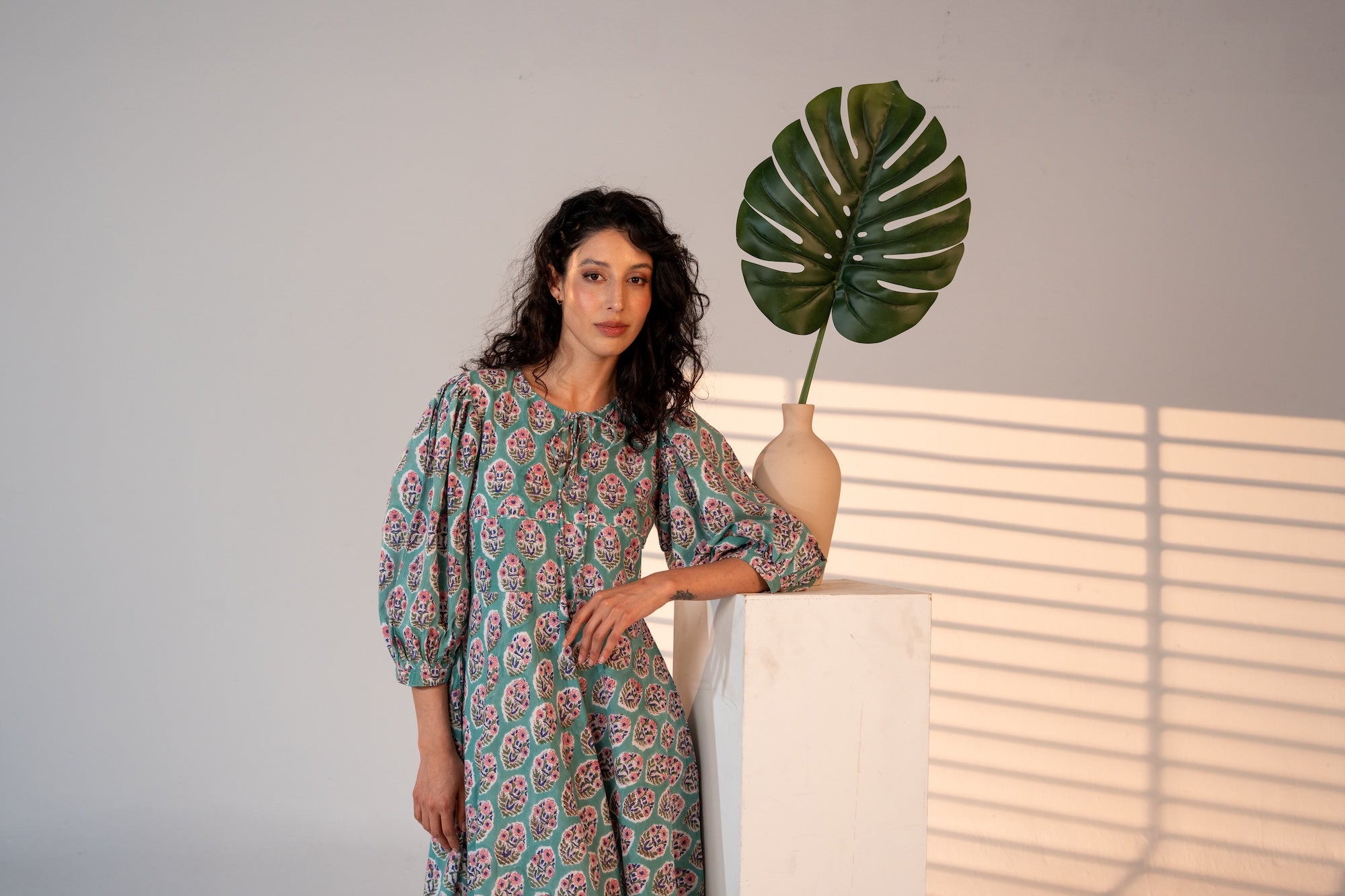 Palm Springs Print Kaftan Bouquet