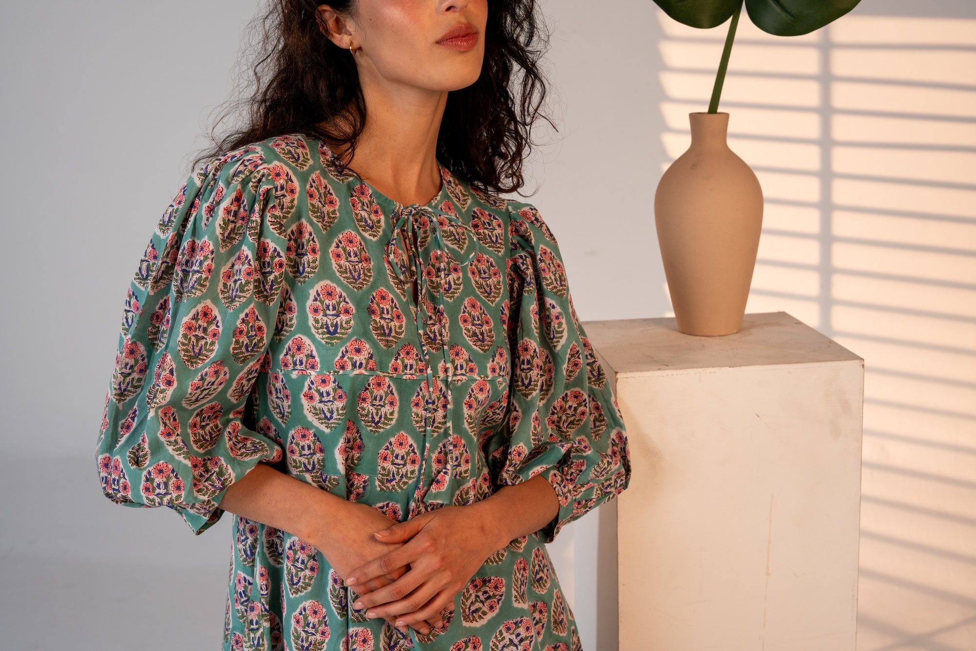 Palm Springs Print Kaftan Bouquet