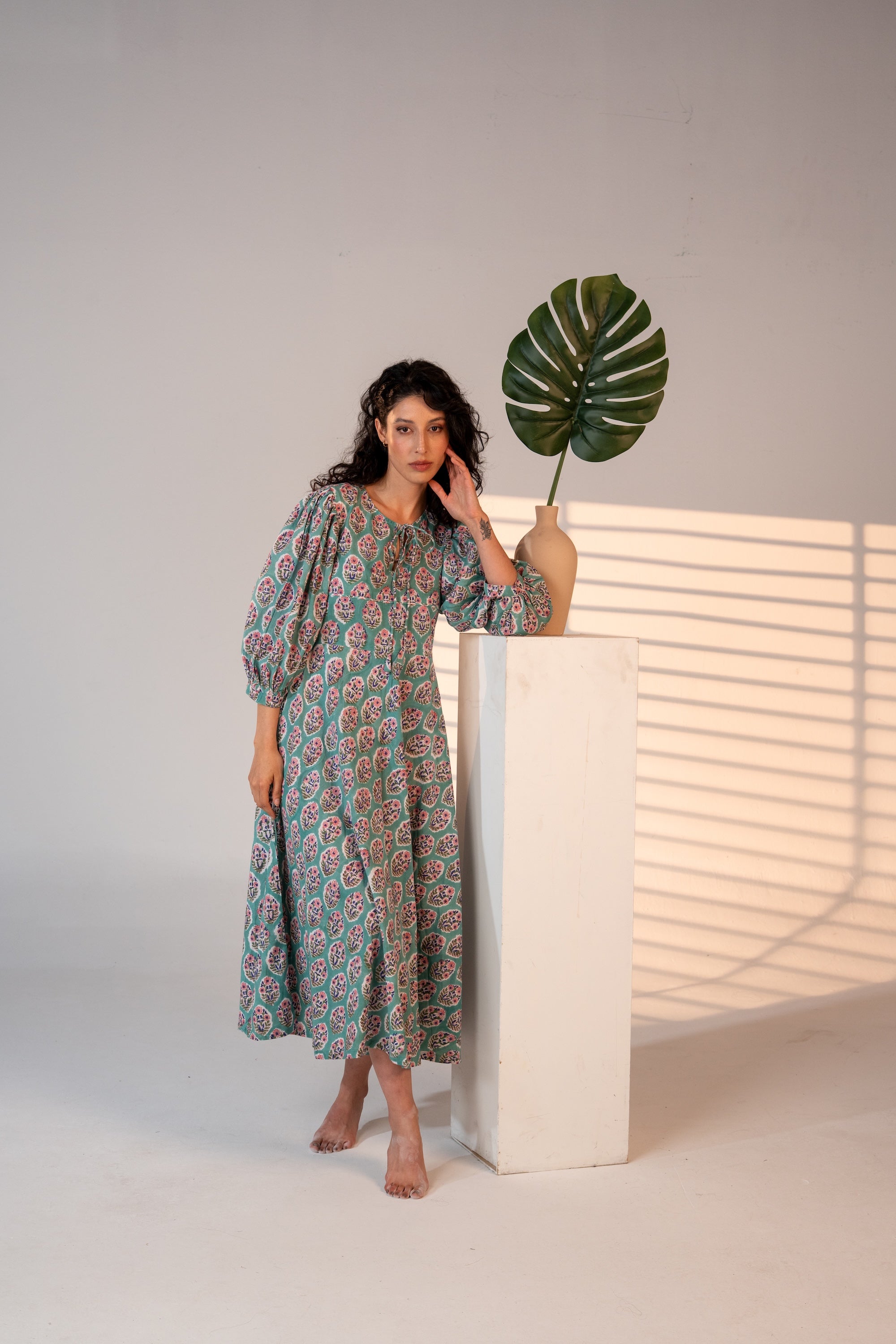 Palm Springs Print Kaftan Bouquet