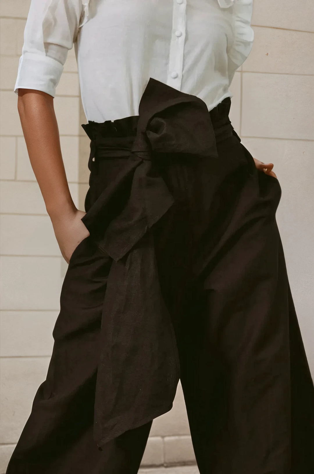 La Vida Pants In Black Linen